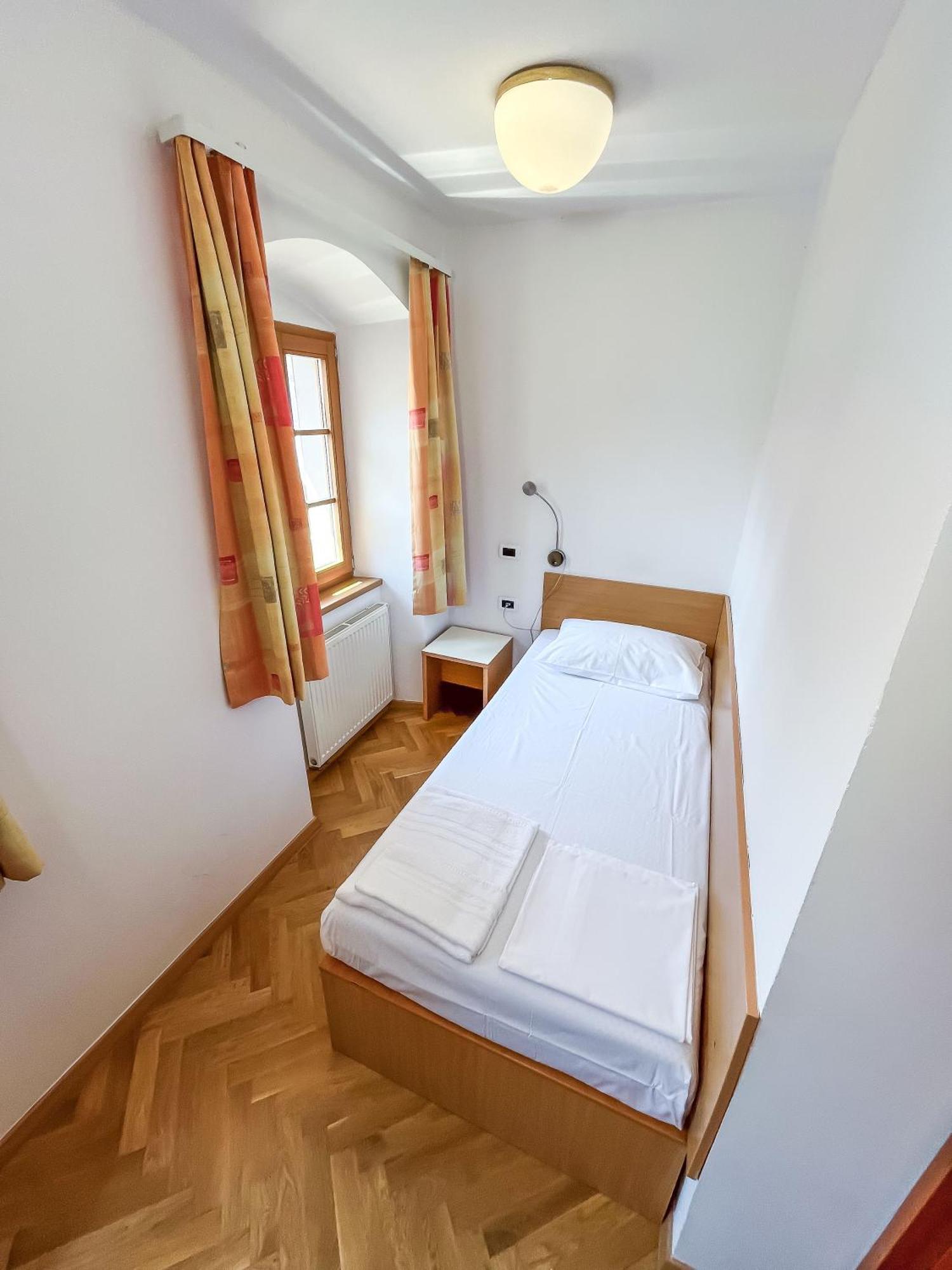 Hostel Sveta Ana Koper városi község Kültér fotó