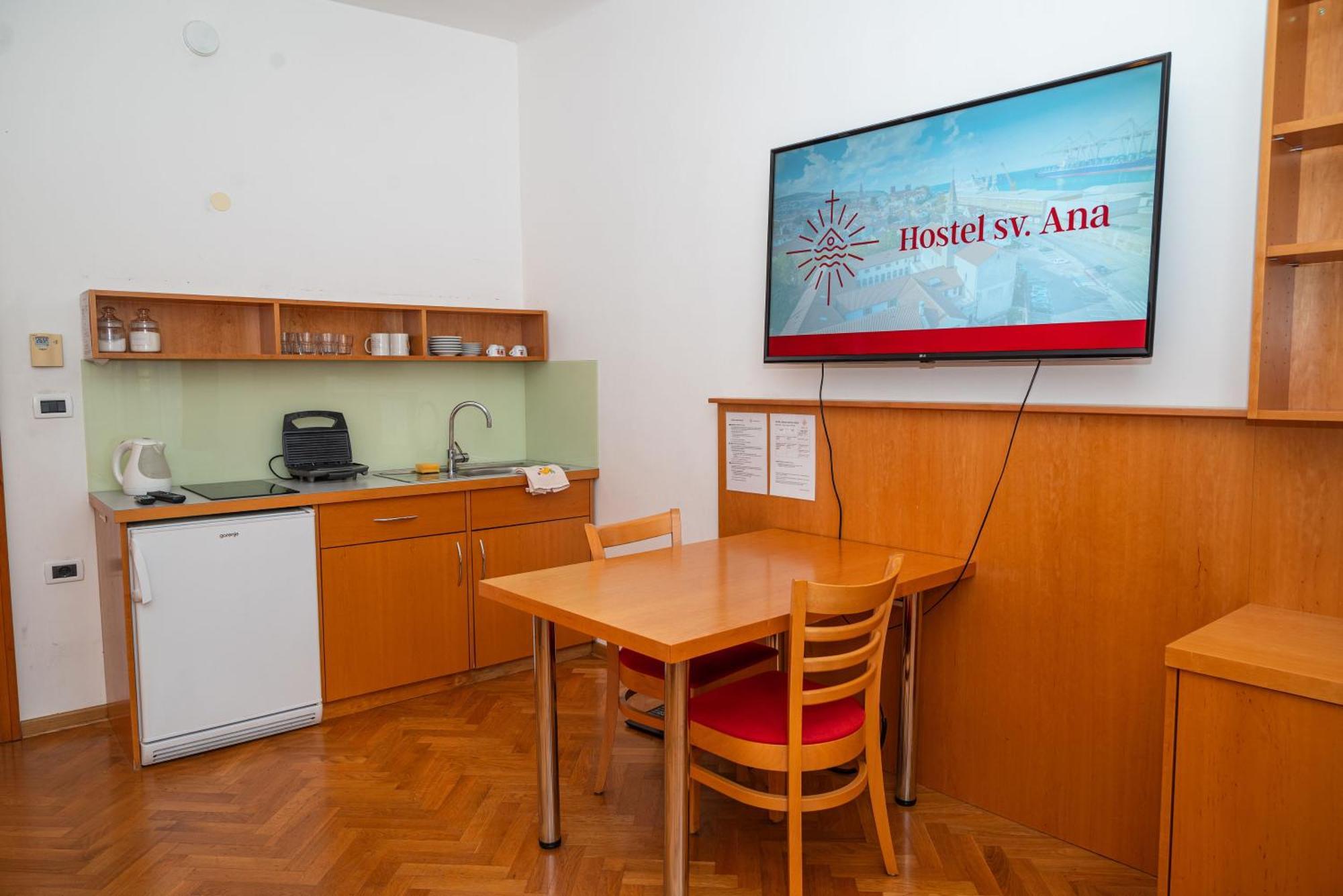 Hostel Sveta Ana Koper városi község Kültér fotó