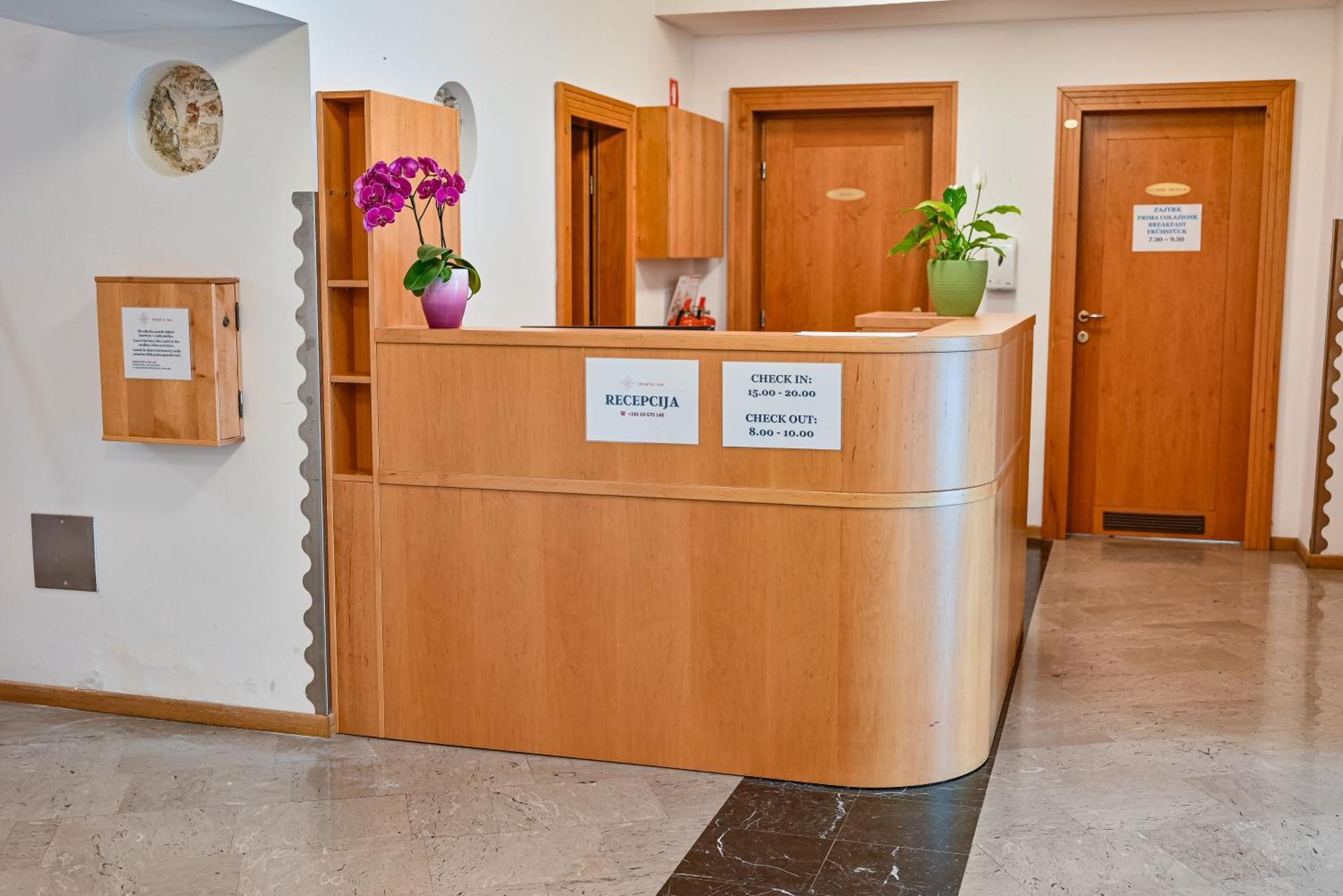 Hostel Sveta Ana Koper városi község Kültér fotó